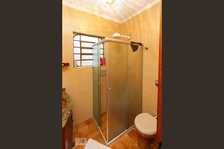 Casa para alugar com 330m², 3 quartos e 2 vagas Casa para alugar com 330m², 3 quartos e 2 vagasBanheiro Social