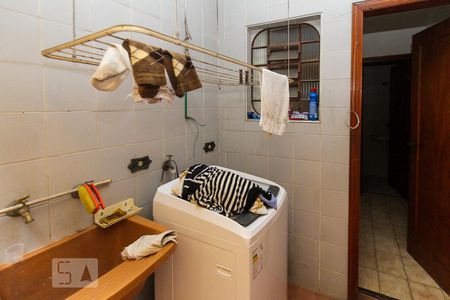 Casa para alugar com 330m², 3 quartos e 2 vagas Casa para alugar com 330m², 3 quartos e 2 vagasÁrea de Serviço