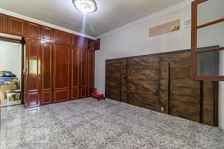Casa à venda com 456m², 3 quartos e 3 vagas Casa à venda com 456m², 3 quartos e 3 vagasQuarto 1 - Suíte