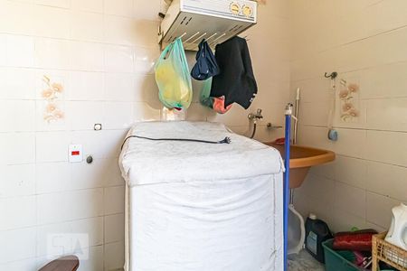 Casa à venda com 456m², 3 quartos e 3 vagas Casa à venda com 456m², 3 quartos e 3 vagasÁrea de Serviço