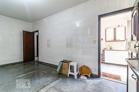 Casa à venda com 456m², 3 quartos e 3 vagas Casa à venda com 456m², 3 quartos e 3 vagasCozinha