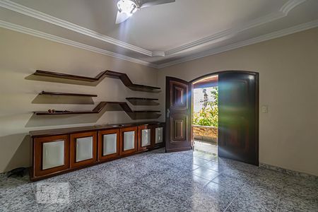Sala de casa à venda com 3 quartos, 456m² em Curicica, Rio de Janeiro