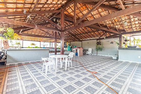 Casa à venda com 456m², 3 quartos e 3 vagas Casa à venda com 456m², 3 quartos e 3 vagasTerraço