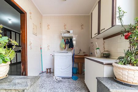 Casa à venda com 456m², 3 quartos e 3 vagas Casa à venda com 456m², 3 quartos e 3 vagasÁrea de Serviço