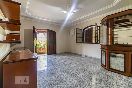 Sala de casa à venda com 3 quartos, 456m² em Curicica, Rio de Janeiro
