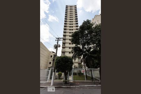Apartamento para alugar com 45m², 1 quarto e 1 vaga Apartamento para alugar com 45m², 1 quarto e 1 vagaFachada