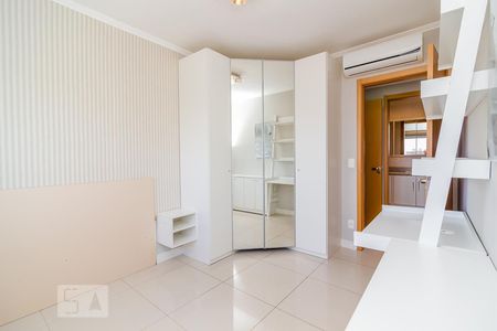 Quarto 1 de apartamento à venda com 2 quartos, 64m² em Menino Deus, Porto Alegre