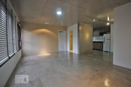 Sala de apartamento para alugar com 1 quarto, 70m² em Vila Suzana, São Paulo
