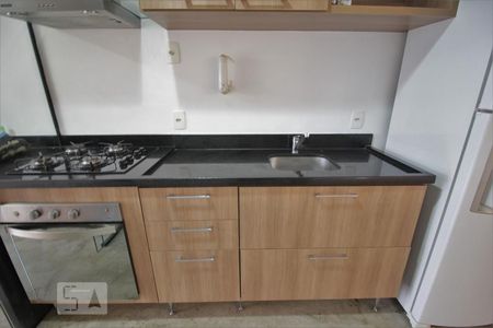 Apartamento para alugar com 70m², 1 quarto e 1 vagaPia