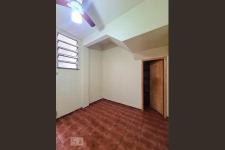 Quarto de Serviço de casa para alugar com 3 quartos, 130m² em Quintino Bocaiúva, Rio de Janeiro