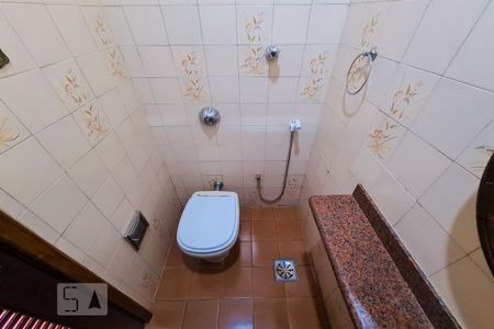 Casa para alugar com 130m², 3 quartos e 1 vaga Casa para alugar com 130m², 3 quartos e 1 vagaLavabo