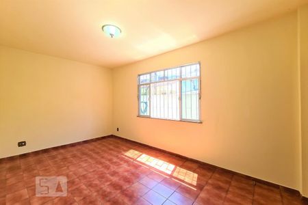 Casa para alugar com 3 quartos, 130m² em Quintino Bocaiúva, Rio de Janeiro