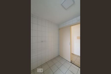 Apartamento à venda com 54m², 2 quartos e 2 vagasCozinha