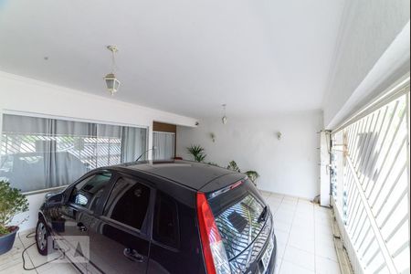 Casa para alugar com 295m², 5 quartos e 3 vagas Casa para alugar com 295m², 5 quartos e 3 vagasGaragem