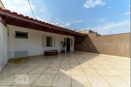 Casa para alugar com 295m², 5 quartos e 3 vagas Casa para alugar com 295m², 5 quartos e 3 vagasVaranda da Sala