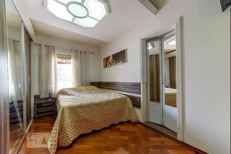 Casa para alugar com 295m², 5 quartos e 3 vagas Casa para alugar com 295m², 5 quartos e 3 vagasSuíte