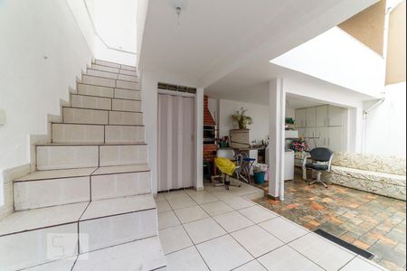 Casa para alugar com 295m², 5 quartos e 3 vagas Casa para alugar com 295m², 5 quartos e 3 vagasÁrea Externa