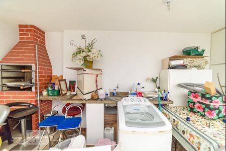 Casa para alugar com 295m², 5 quartos e 3 vagas Casa para alugar com 295m², 5 quartos e 3 vagasÁrea de Serviço