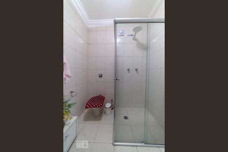 Casa para alugar com 295m², 5 quartos e 3 vagas Casa para alugar com 295m², 5 quartos e 3 vagasBanheiro 2