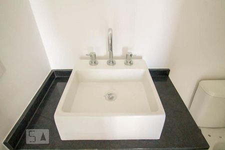 Apartamento à venda com 59m², 2 quartos e 1 vaga Apartamento à venda com 59m², 2 quartos e 1 vagaBanheiro da Suíte