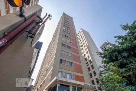 Apartamento para alugar com 90m², 3 quartos e 1 vagaFachada