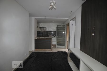 Sala de apartamento para alugar com 2 quartos, 60m² em Jardim Casa Pintada, São Paulo