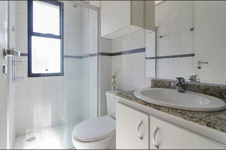 Apartamento para alugar com 65m², 2 quartos e 2 vagasBanheiro