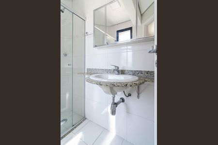 Apartamento para alugar com 65m², 2 quartos e 2 vagasBanheiro da suíte