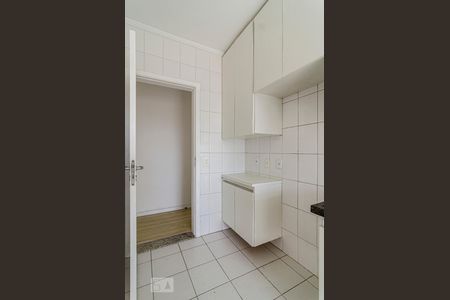 Apartamento para alugar com 65m², 2 quartos e 2 vagasCozinha