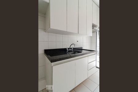 Apartamento para alugar com 65m², 2 quartos e 2 vagasCozinha
