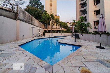 Apartamento para alugar com 65m², 2 quartos e 2 vagasPiscina
