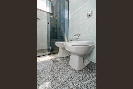 Apartamento à venda com 250m², 4 quartos e 2 vagasBanheiro Suíte 1 