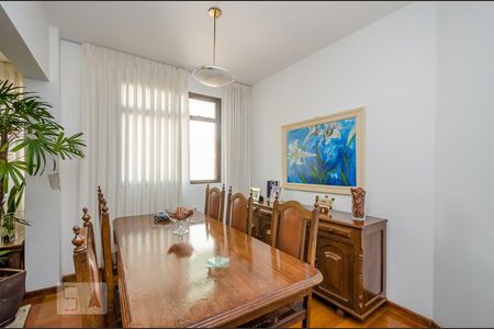 Sala de apartamento à venda com 4 quartos, 250m² em Buritis, Belo Horizonte