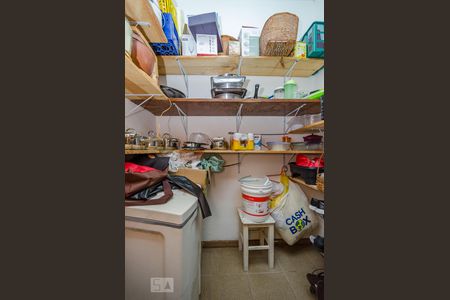 Apartamento à venda com 250m², 4 quartos e 2 vagasQuarto de Serviço