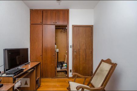 Apartamento à venda com 250m², 4 quartos e 2 vagasQuarto 3