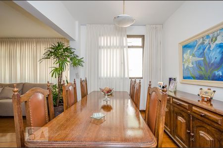 Sala de apartamento à venda com 4 quartos, 250m² em Buritis, Belo Horizonte