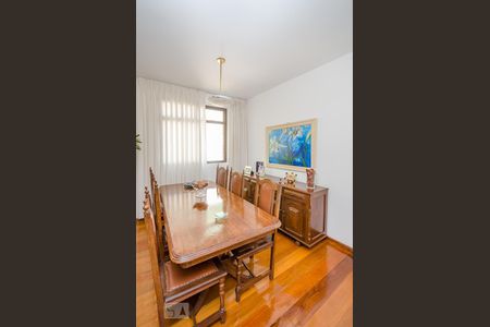 Sala de apartamento à venda com 4 quartos, 250m² em Buritis, Belo Horizonte