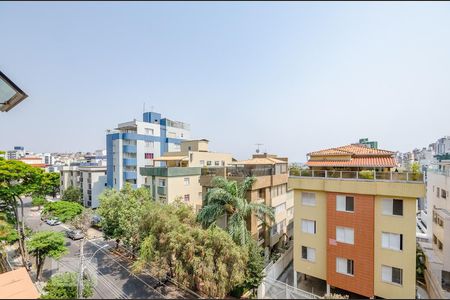 Apartamento à venda com 250m², 4 quartos e 2 vagasSuíte 1 