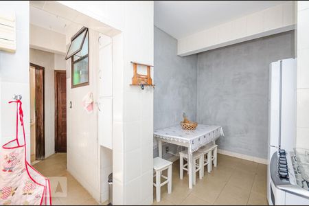 Apartamento à venda com 250m², 4 quartos e 2 vagasCozinha