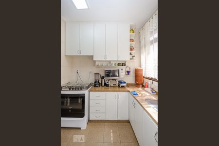 Apartamento à venda com 250m², 4 quartos e 2 vagasCozinha