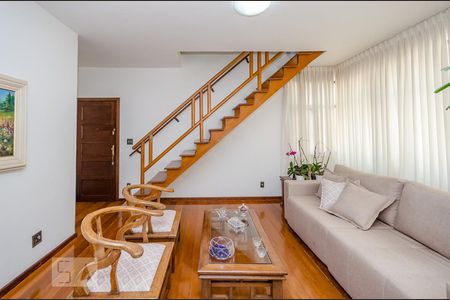 Sala de apartamento à venda com 4 quartos, 250m² em Buritis, Belo Horizonte