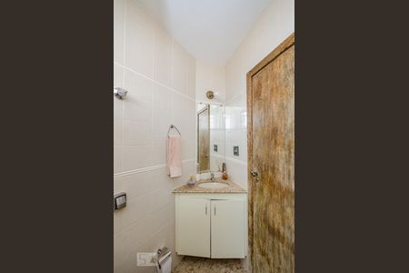 Apartamento à venda com 250m², 4 quartos e 2 vagasBanheiro Social