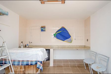 Apartamento à venda com 250m², 4 quartos e 2 vagaspiso 3