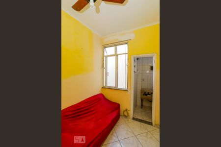Apartamento à venda com 30m², 1 quarto e sem vaga Apartamento à venda com 30m², 1 quarto e sem vagaSala