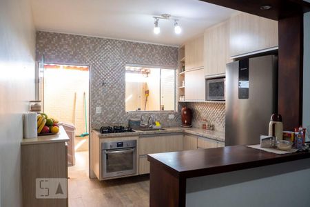 Casa à venda com 118m², 3 quartos e 3 vagasCozinha