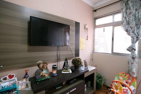 Sala de apartamento à venda com 2 quartos, 48m² em Conjunto Residencial José Bonifácio, São Paulo