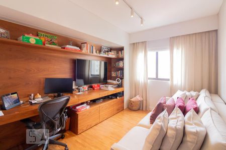 Apartamento à venda com 150m², 2 quartos e 2 vagas Apartamento à venda com 150m², 2 quartos e 2 vagasSala de TV