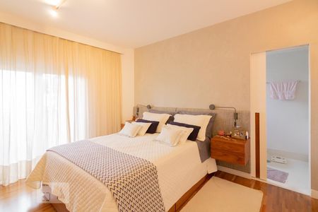 Suíte 1 de apartamento à venda com 2 quartos, 150m² em Vila Olímpia, São Paulo