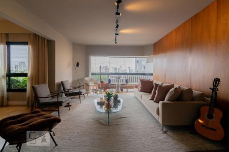 Sala de apartamento à venda com 2 quartos, 150m² em Vila Olímpia, São Paulo