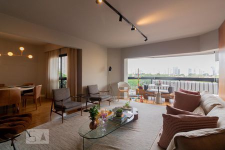 Sala de apartamento à venda com 2 quartos, 150m² em Vila Olímpia, São Paulo